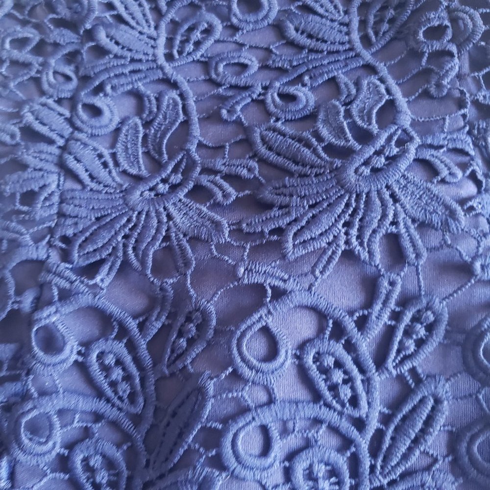 LULU'S Open Back Floral Lace Navy Blue Mini Dress SZ M - Picture 8 of 17